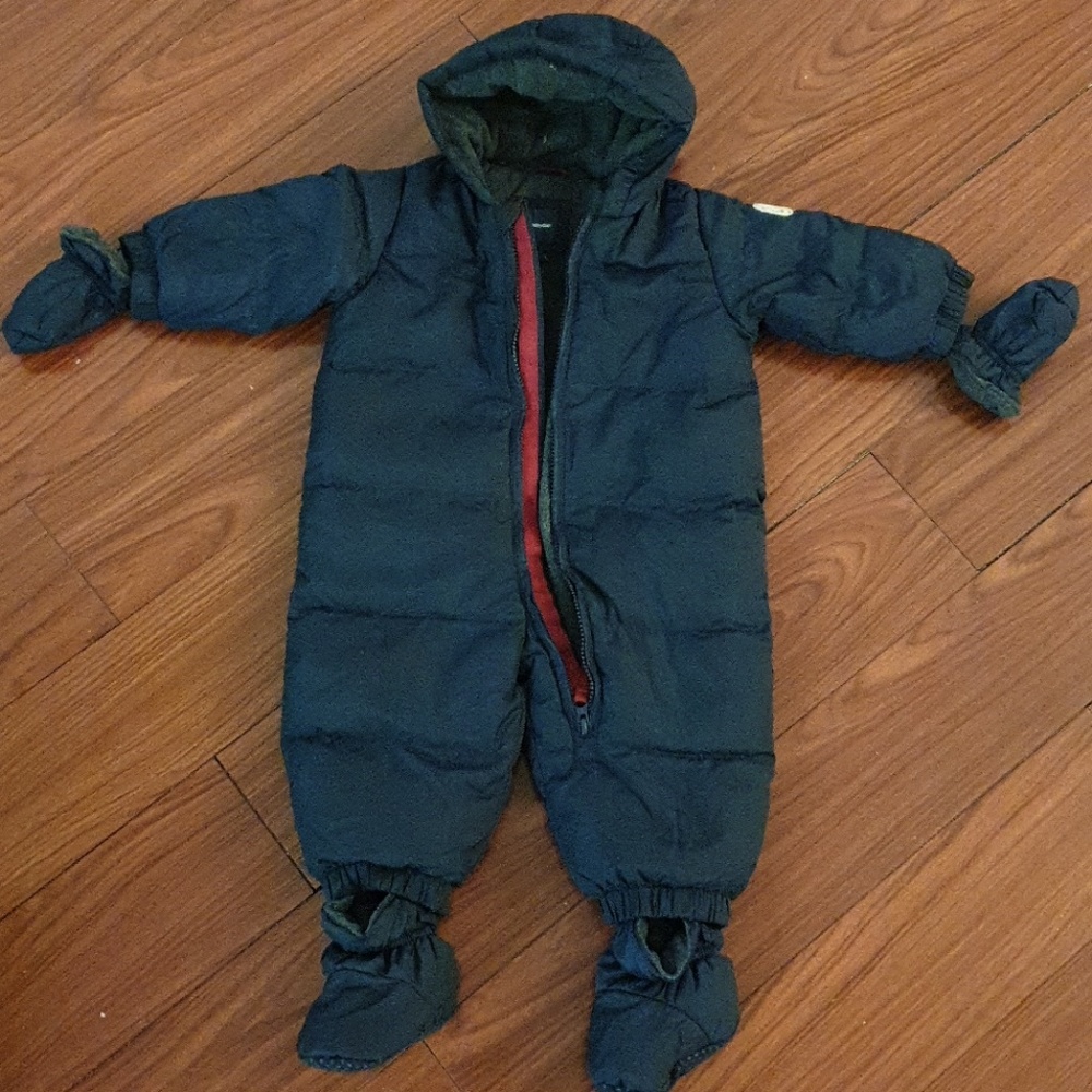 Baby Gap Down puffer snowsuit w. fleece